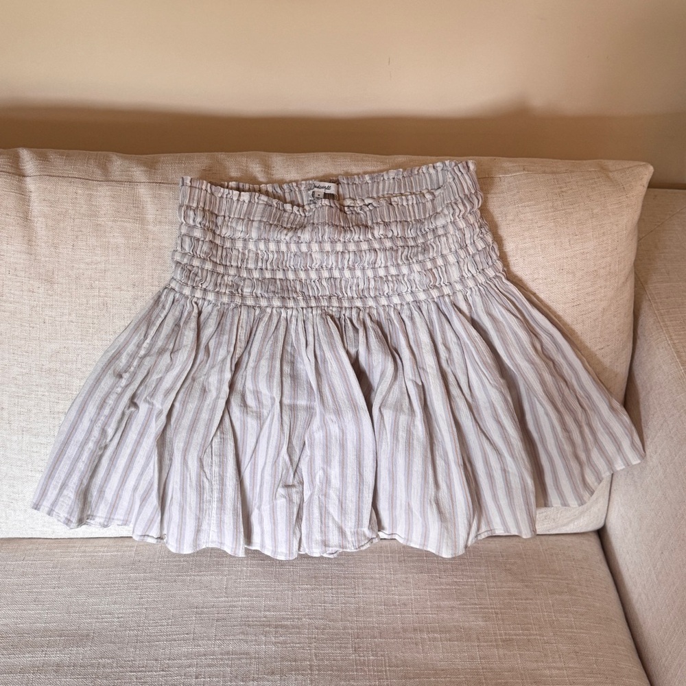 Madewell Smocked Pull-On‎ Mini Skirt in Neutral Stripe Size medium